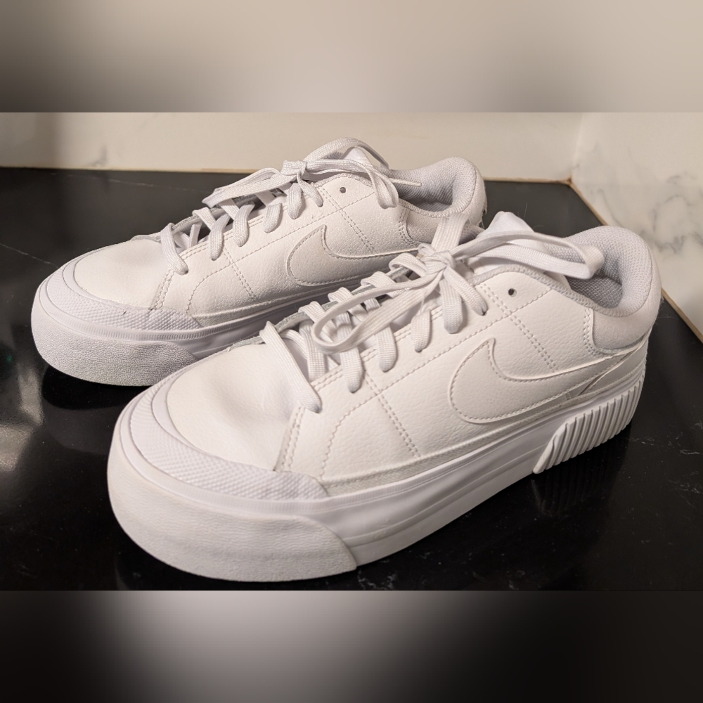 Nike Court Legacy Lift Platform Sneakers Size 9 Used Exc MSRP 94.99 - Picture 5 of 12